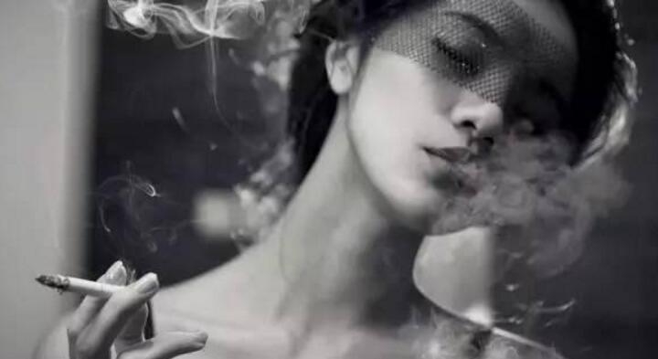 女人抽煙的好處有哪些，失戀時的良藥